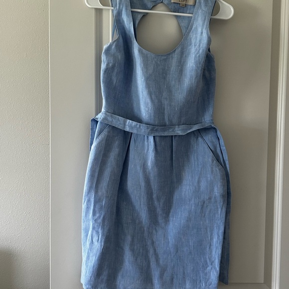 LOFT Dresses & Skirts - LOFT Blue Sleeveless Scoop Neck Sundress